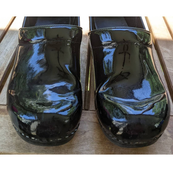 Dansko Women’s Professional Clogs Black Patent Leather Shoes 10.5-11 - Picture 5 of 10